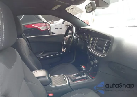 2017 Dodge Charger Se Rwd z USA, uszkodzony, nr VIN 2C3CDXBG8HH546514